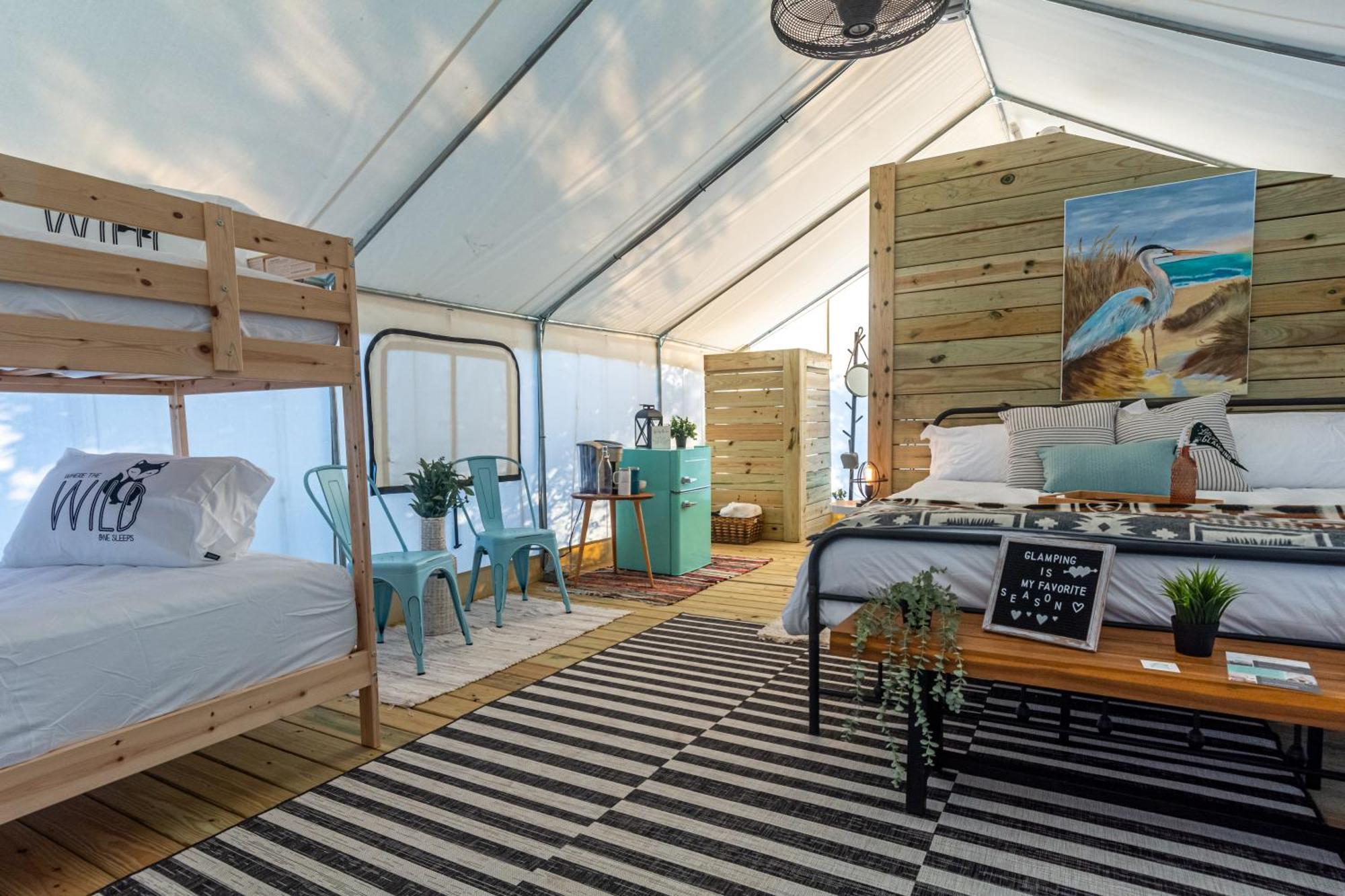 Timberline Glamping Orange Beach กัลฟ์ชอร์ส ภายนอก รูปภาพ
